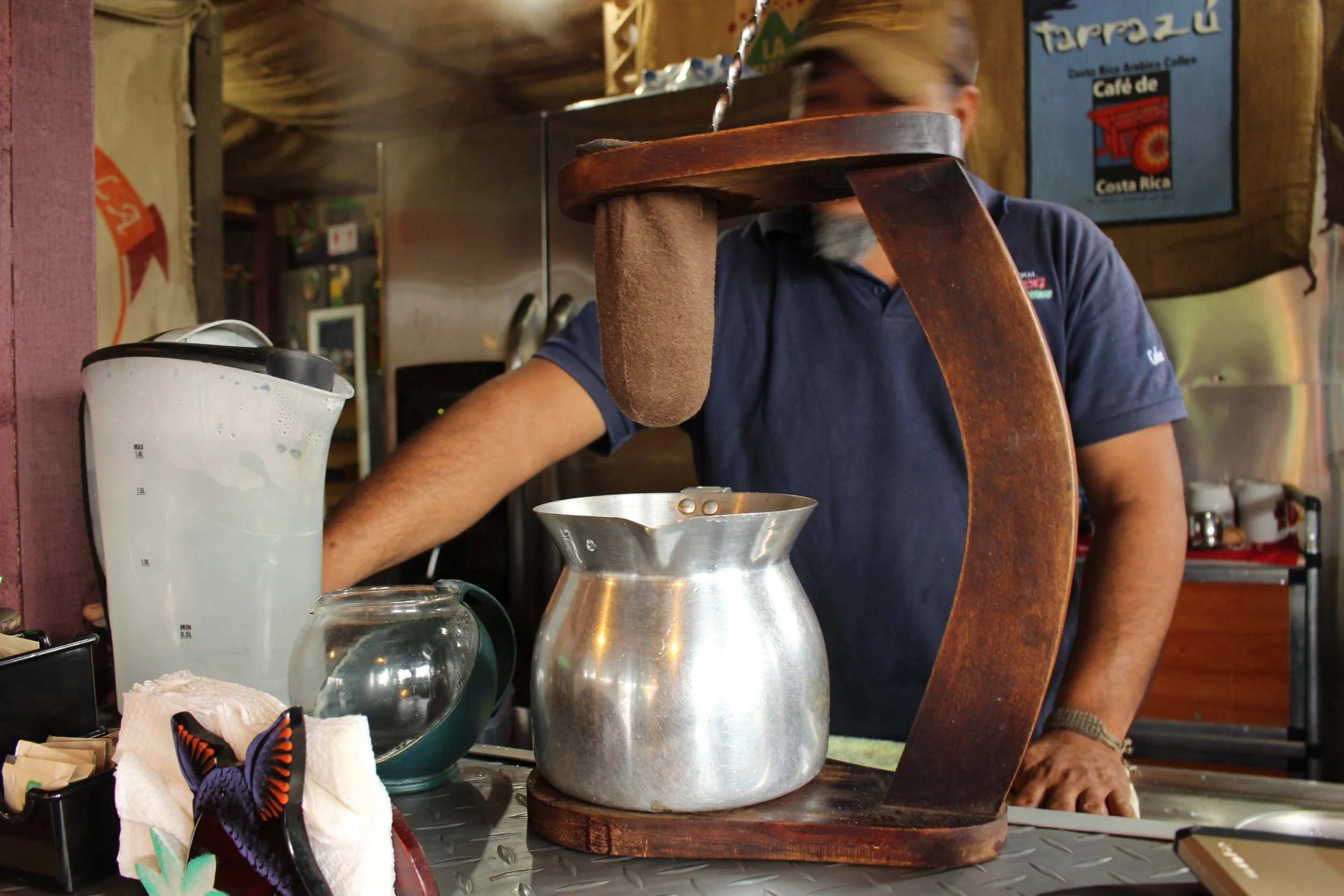 Roy making the BEST café!