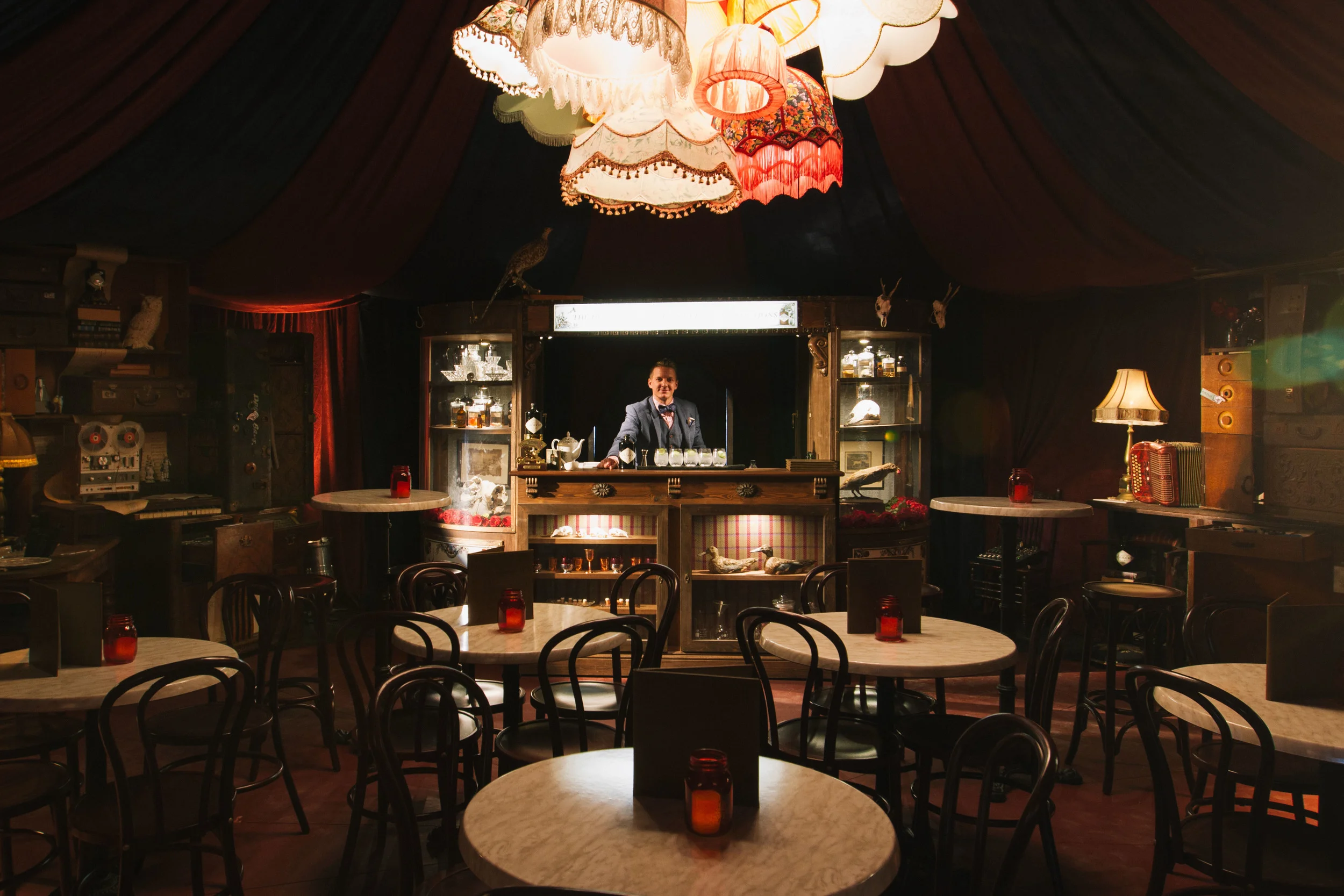 Hendricks_DarkMofo2015_LR-25.jpg