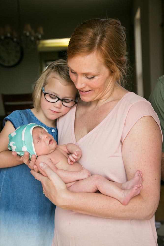 Twin Newborn Portraits012.jpg