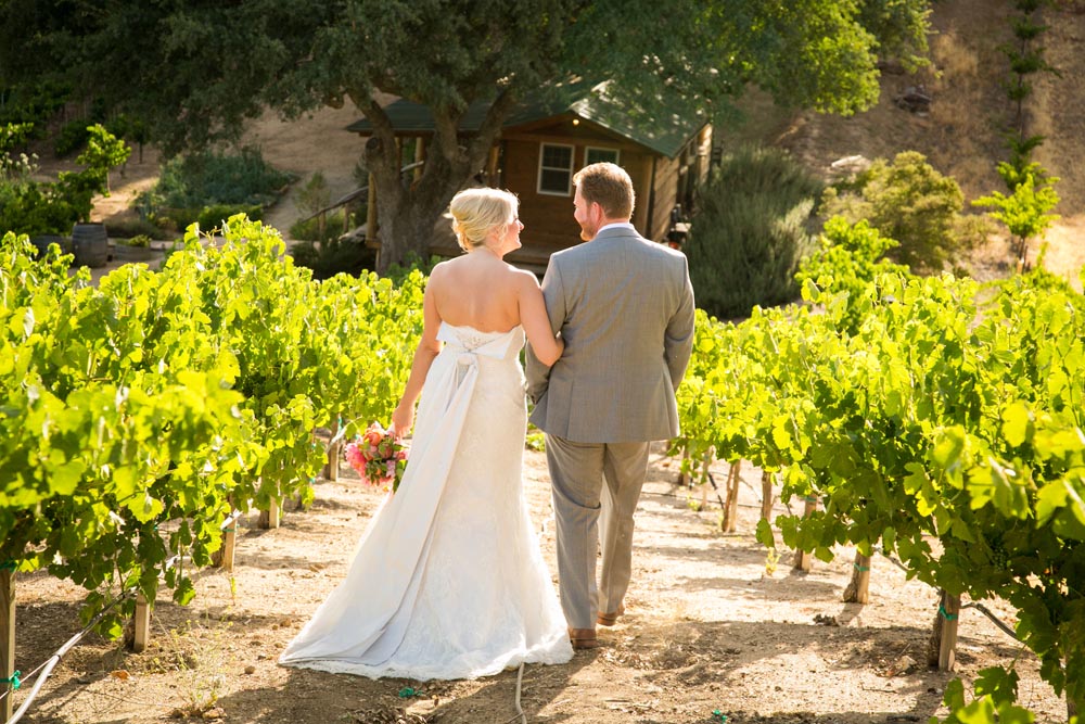 Still Waters Vineyards Wedding069.jpg