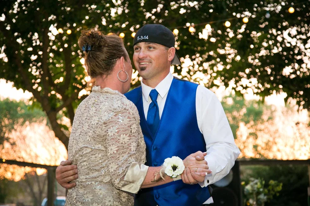 Loading Chute Wedding100.jpg
