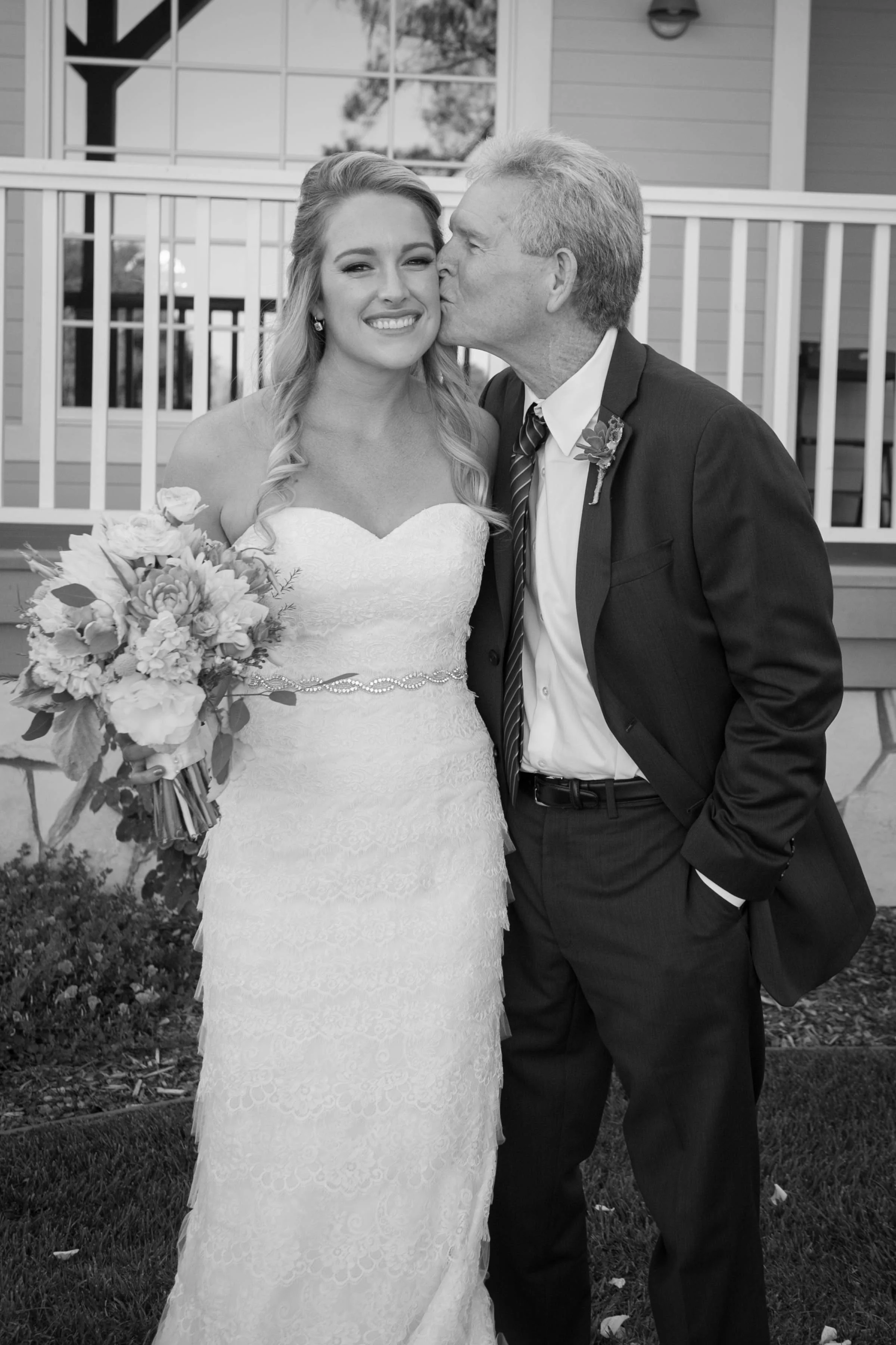 Paso Robles Vineyard Wedding155.jpg