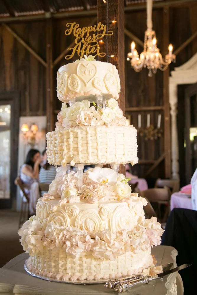 Dana Powers Barn Wedding129.jpg