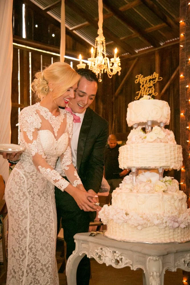 Dana Powers Barn Wedding150.jpg