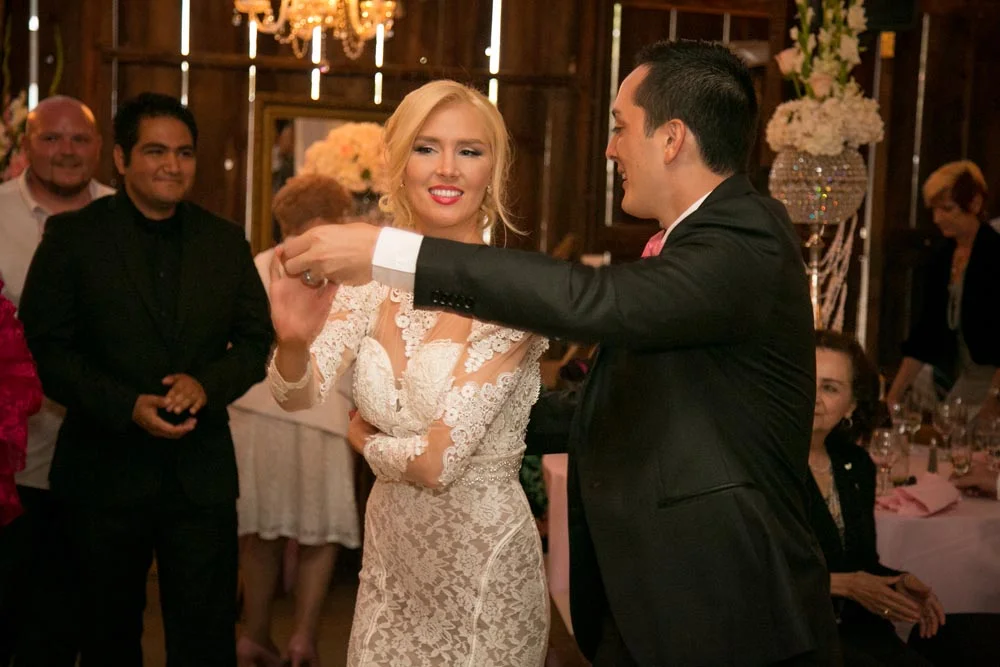 Dana Powers Barn Wedding159.jpg