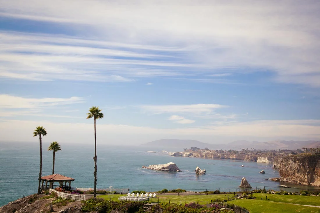 Shore Cliffs Ventana Grill Wedding001.jpg