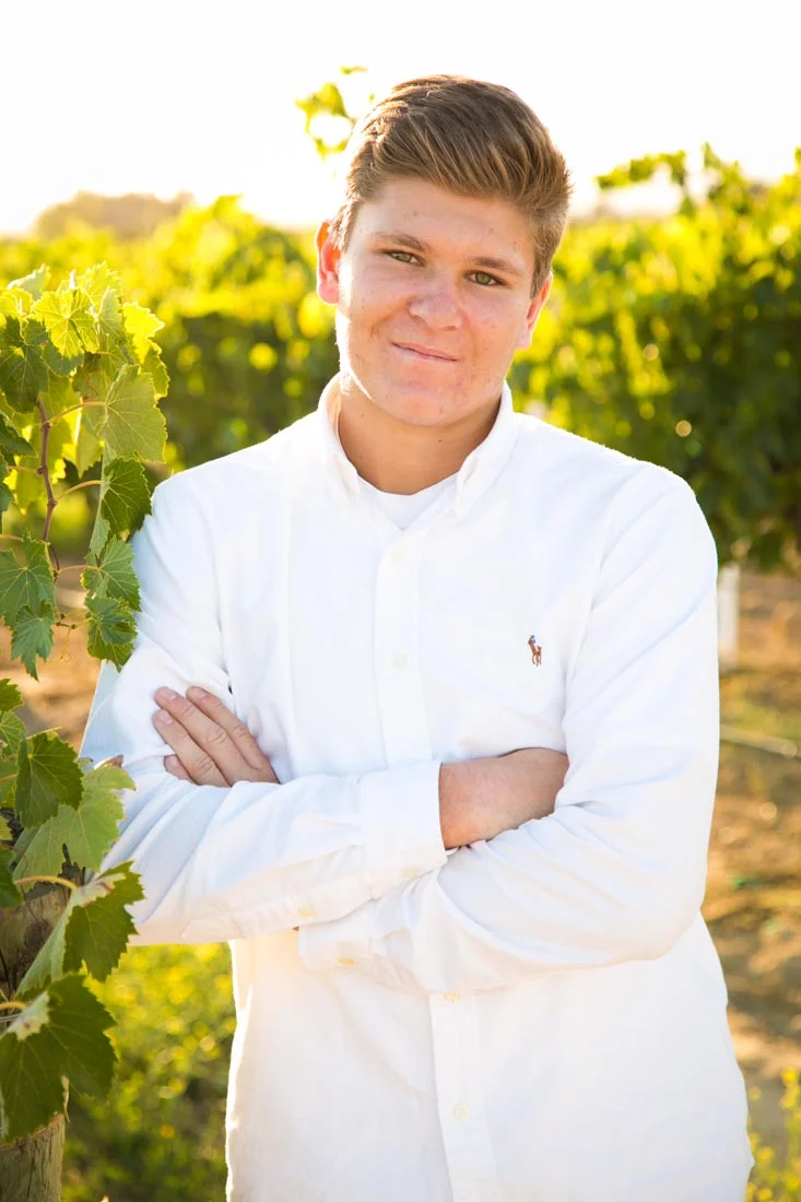Le Vigne Winery Senior Portraits032.jpg