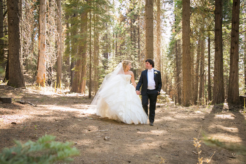 Yosemite Wedding Photographer Tenaya Lodge077.jpg