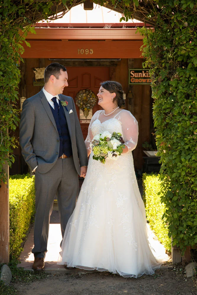 San Luis Obiso Wedding Photographer Edwards Barn 050.jpg