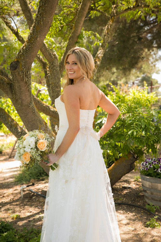 Paso Robles Wedding Photographer Stillwaters Vineyard 025.jpg