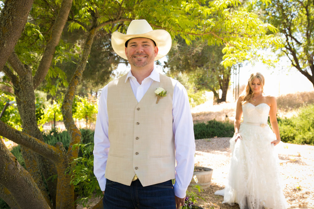 Paso Robles Wedding Photographer Stillwaters Vineyard 057.jpg