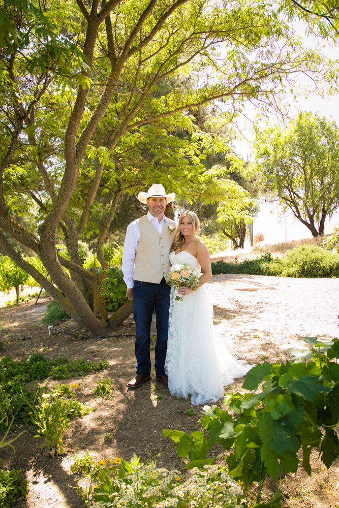 Paso Robles Wedding Photographer Stillwaters Vineyard 061.jpg