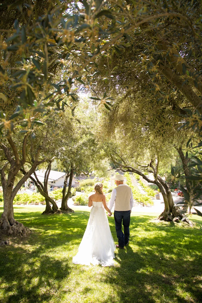 Paso Robles Wedding Photographer Stillwaters Vineyard 088.jpg