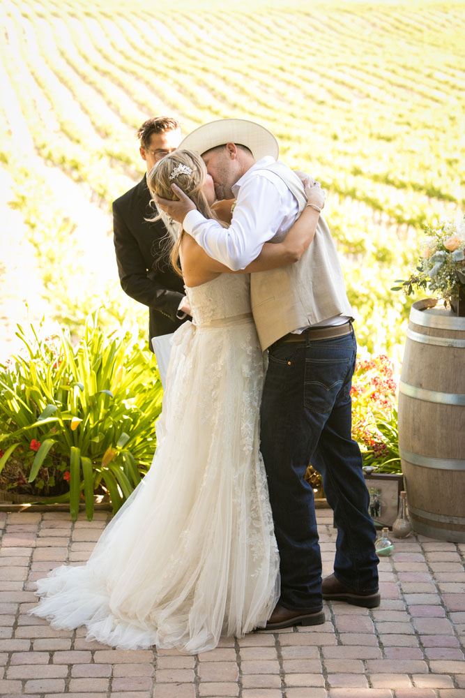 Paso Robles Wedding Photographer Stillwaters Vineyard 118.jpg