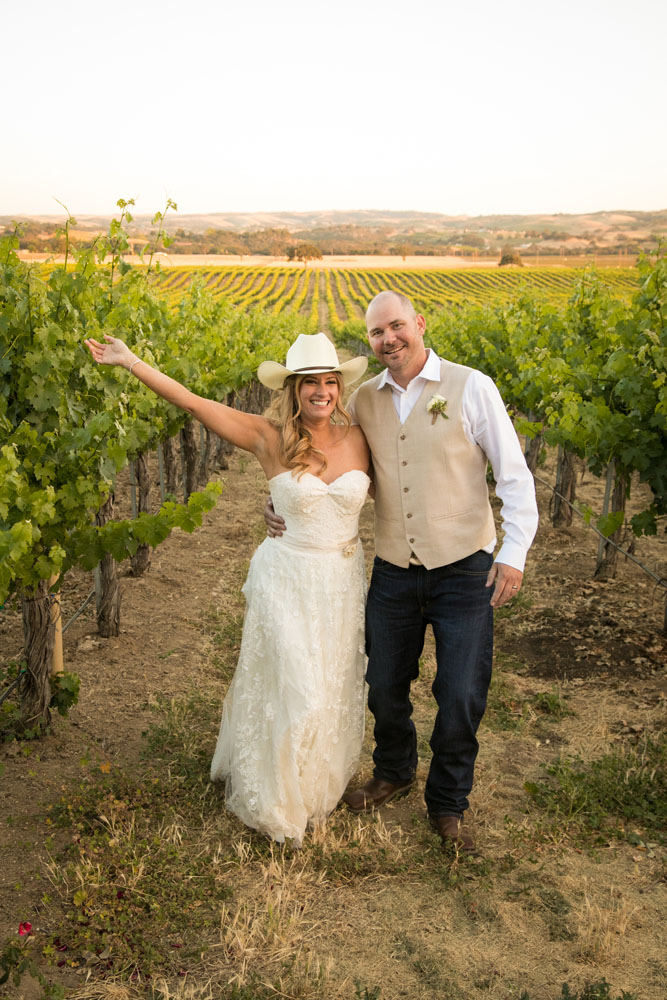 Paso Robles Wedding Photographer Stillwaters Vineyard 150.jpg