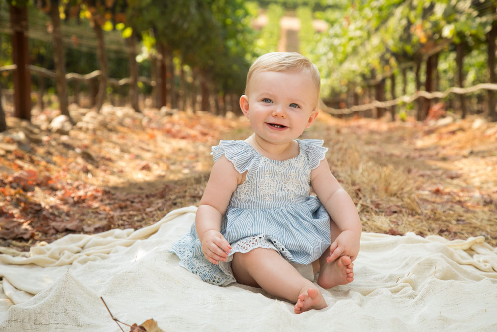 Paso Robles Family Photographer ONX Wines 018.jpg