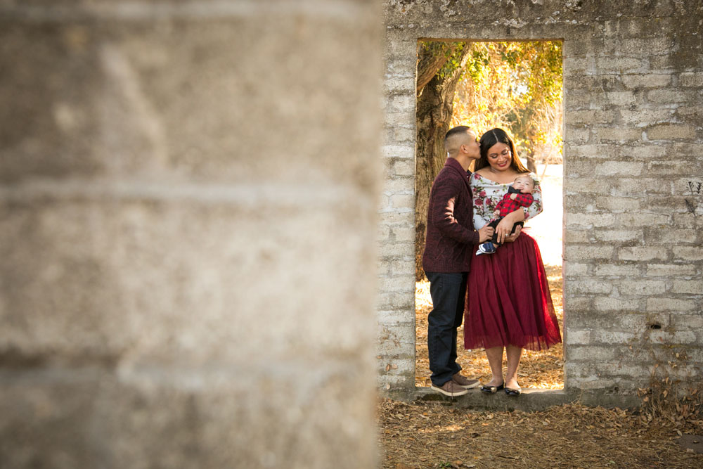 Paso Robles Family and Wedding Photographer Newborn 028.jpg