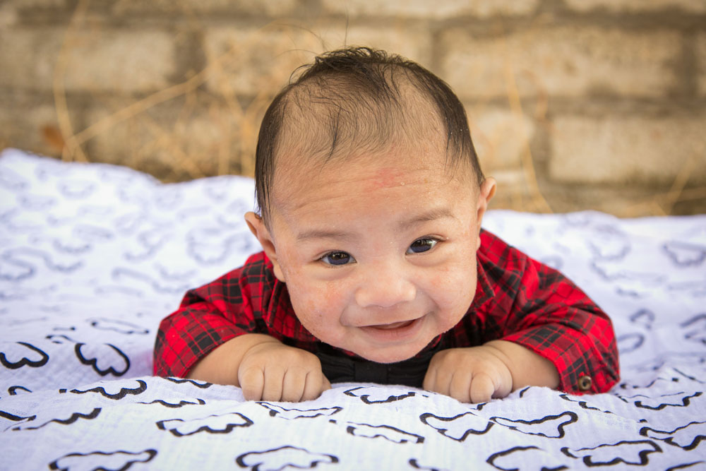 Paso Robles Family and Wedding Photographer Newborn 035.jpg