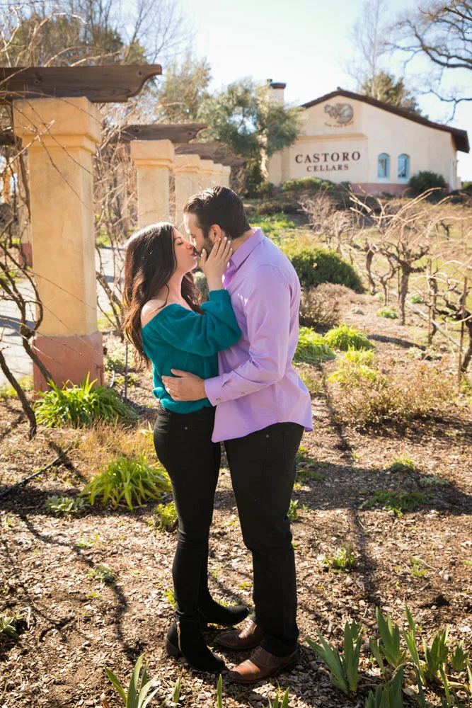 Paso Robles Wedding Photographer Castoro Cellars 005.jpg