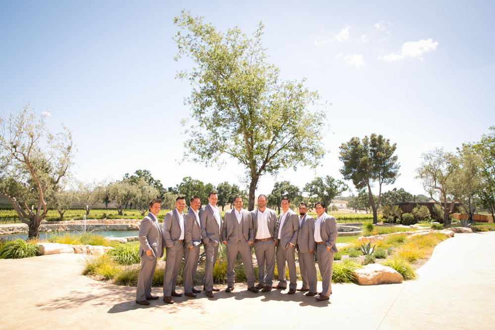 Paso Robles Wedding Photographer Rava Vines029.jpg