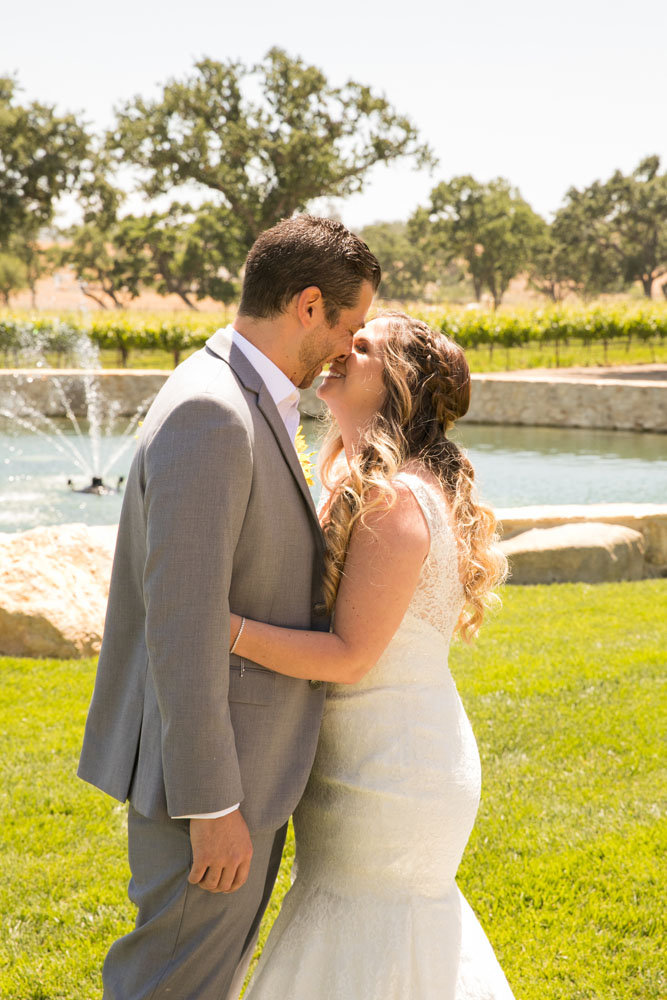 Paso Robles Wedding Photographer Rava Vines040.jpg