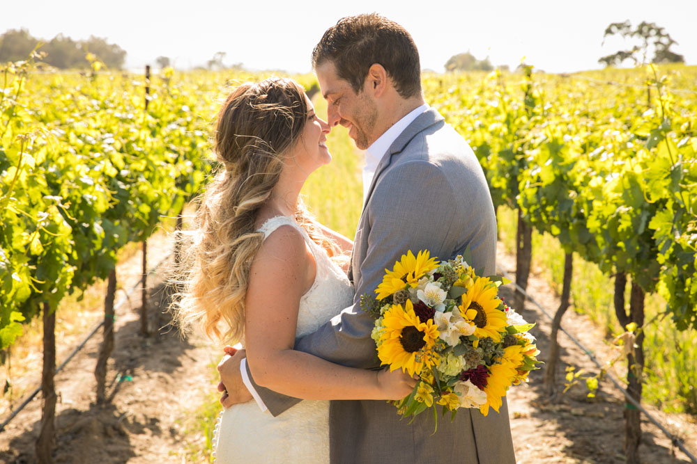 Paso Robles Wedding Photographer Rava Vines121.jpg