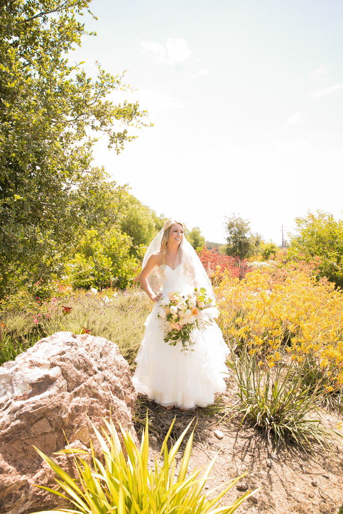 San Luis Obispo Wedding Photographer The White Barn 036.jpg