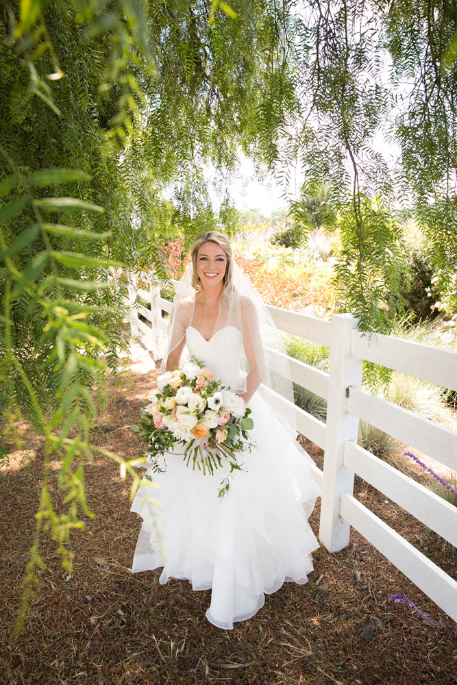 San Luis Obispo Wedding Photographer The White Barn 037.jpg