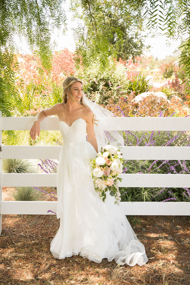 San Luis Obispo Wedding Photographer The White Barn 043.jpg