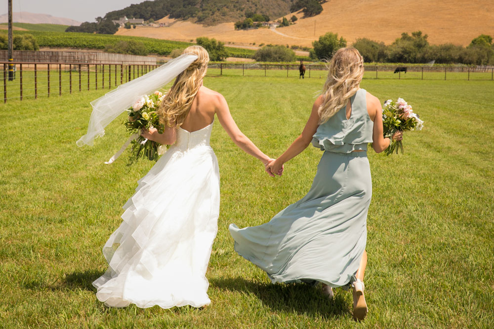 San Luis Obispo Wedding Photographer The White Barn 044.jpg