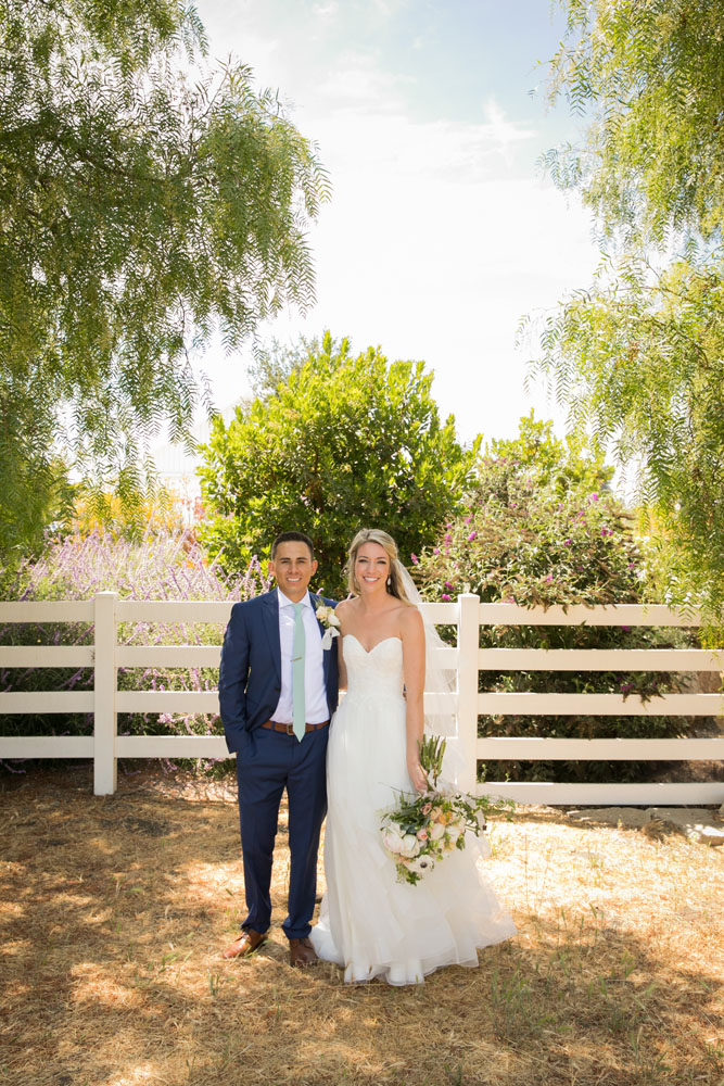 San Luis Obispo Wedding Photographer The White Barn 078.jpg