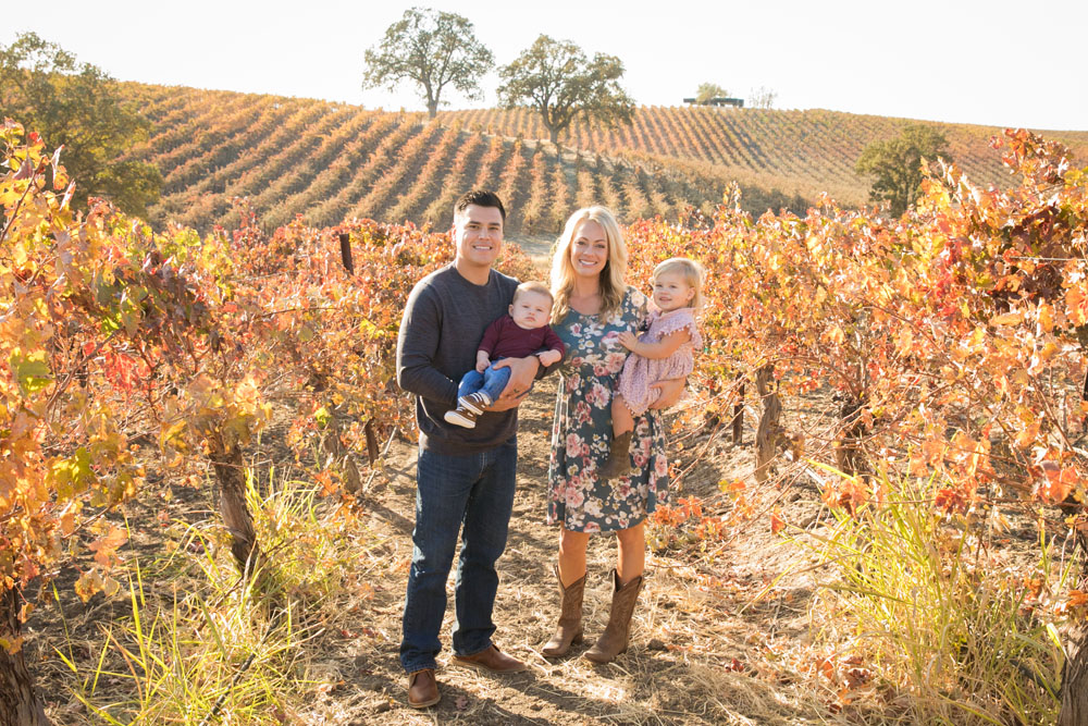 Paso Robles Family and Wedding Photographer Vineyard002.jpg