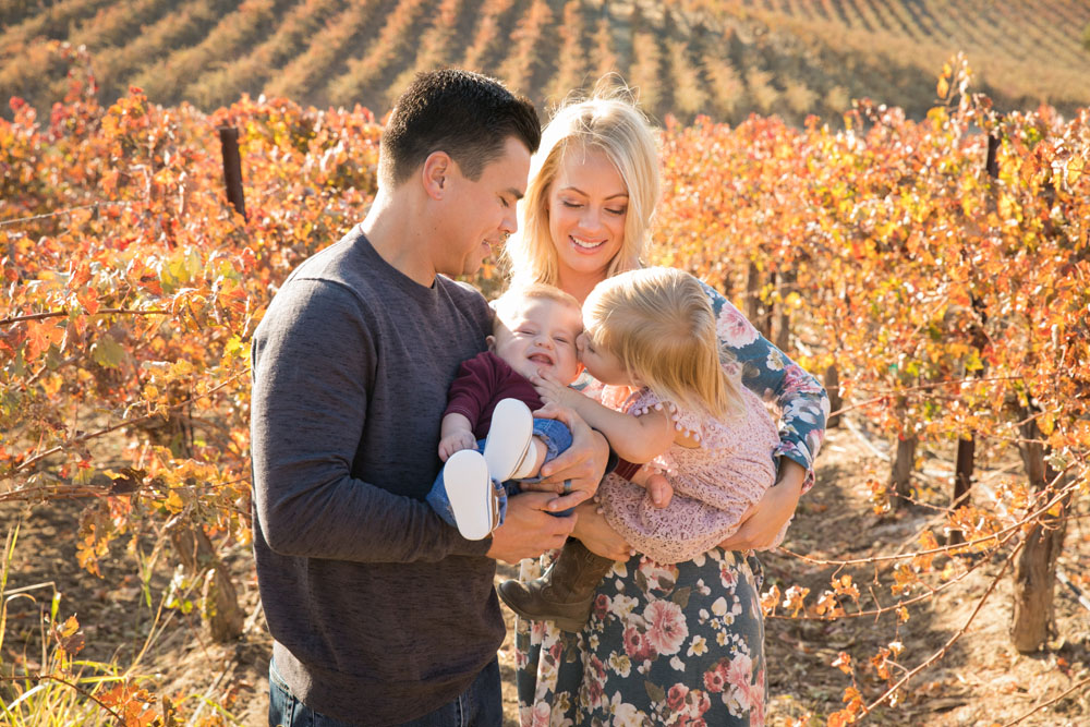 Paso Robles Family and Wedding Photographer Vineyard005.jpg