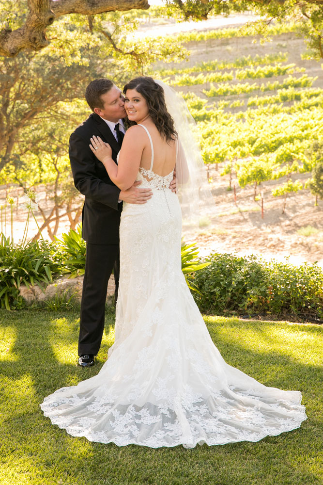 Paso Robles Wedding Photographer Villa San Juilette Vineyard and Winery 079.jpg