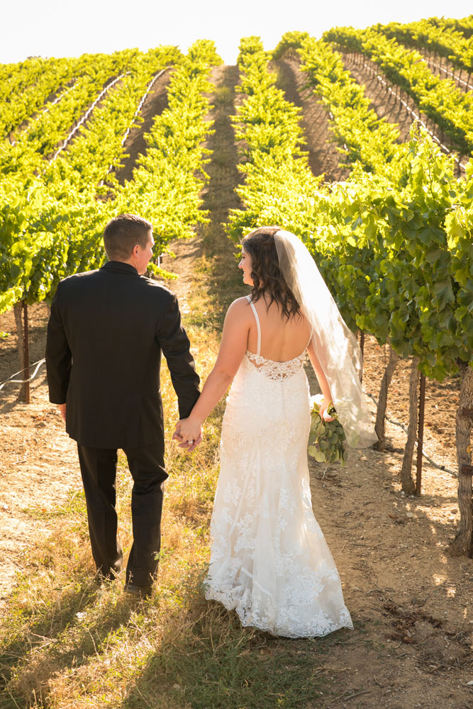 Paso Robles Wedding Photographer Villa San Juilette Vineyard and Winery 089.jpg