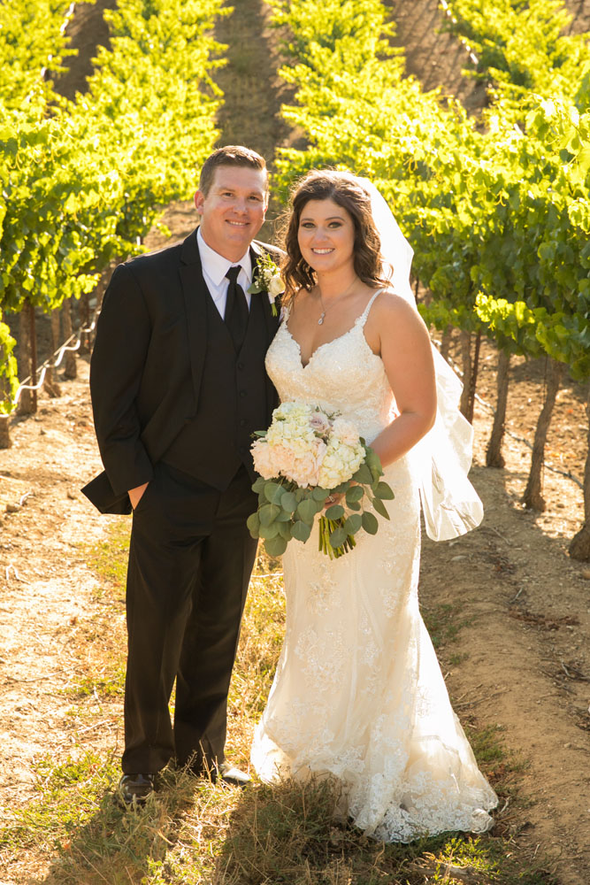 Paso Robles Wedding Photographer Villa San Juilette Vineyard and Winery 091.jpg