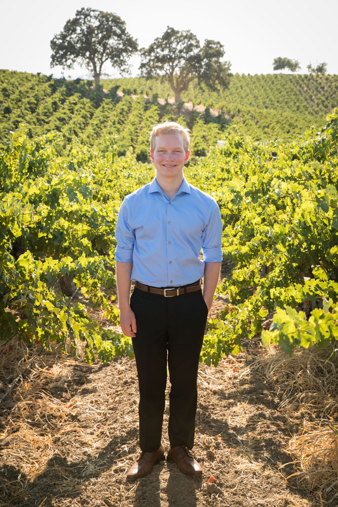 Templeton Senior Portrait Photographer Paso Roble Vineyard 002.jpg