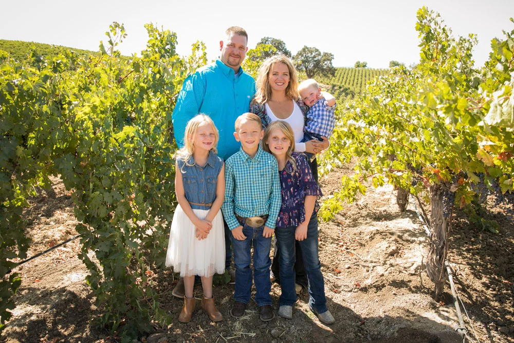 Paso Robles Family Photographer Holiday Mini Sessions 047.jpg