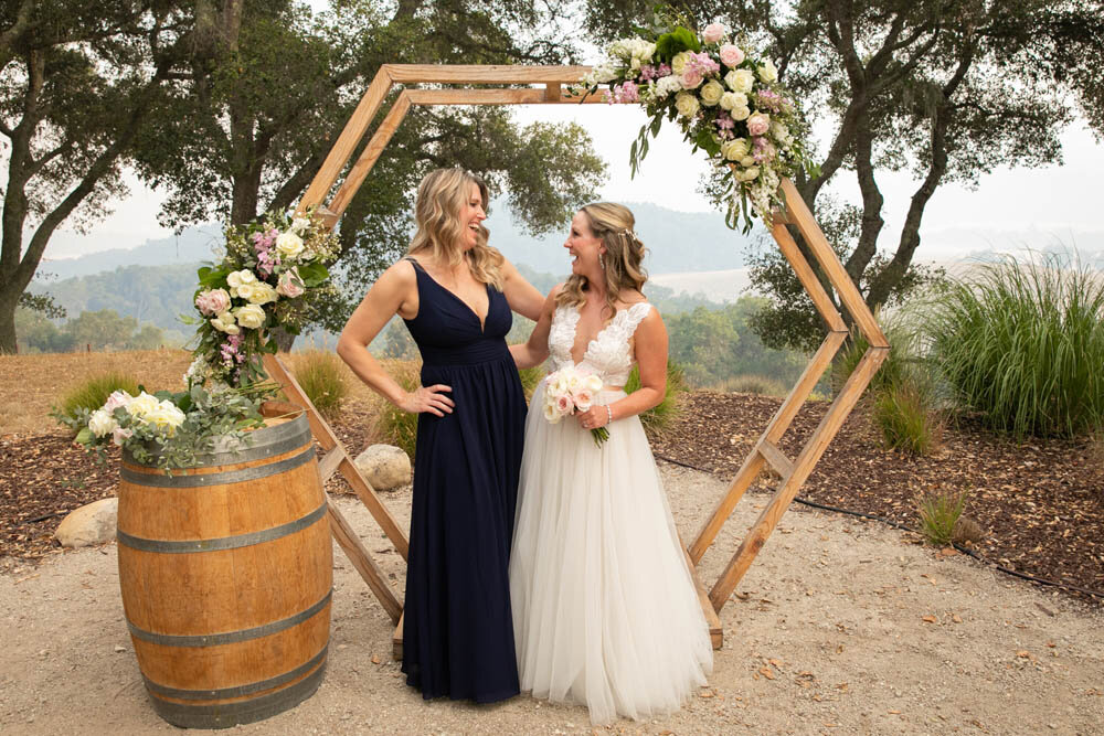 Linne Calodo Vineyard Wedding 004.jpg