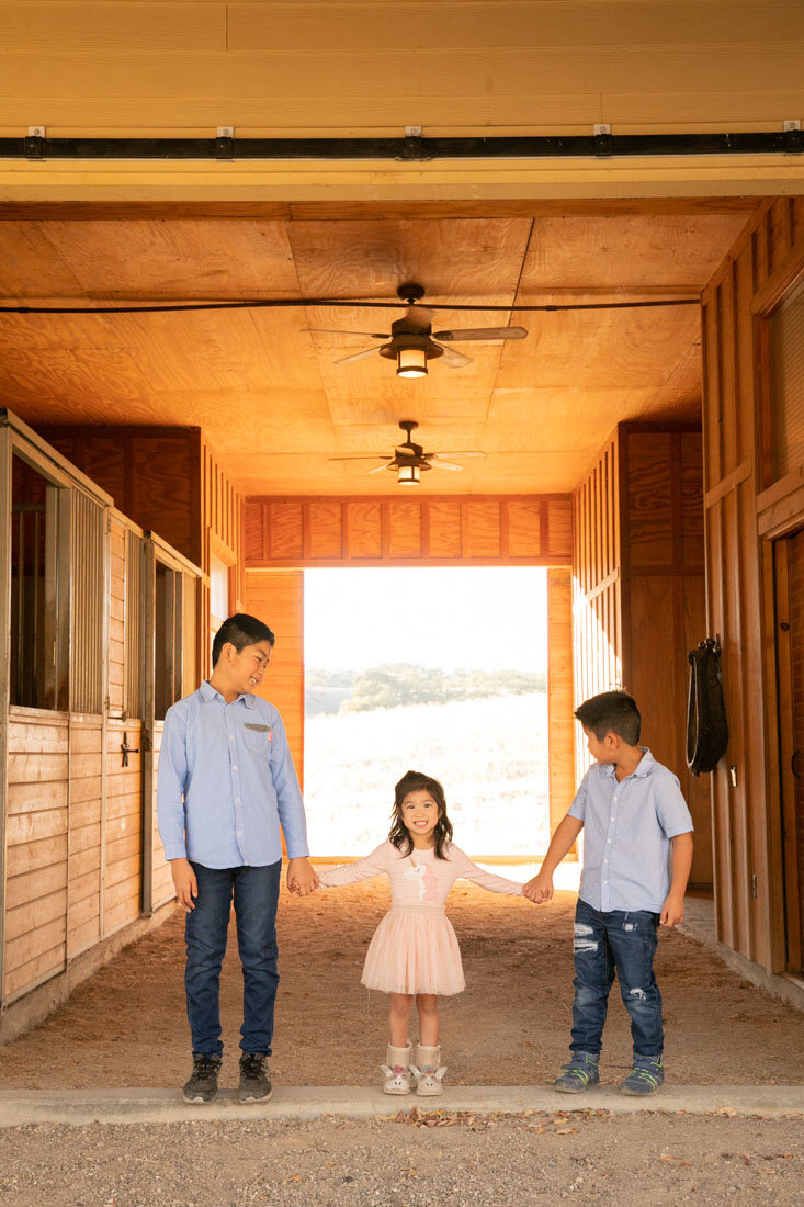 Paso Robles Family Photographer Paso Robles Air BNB 031.jpg