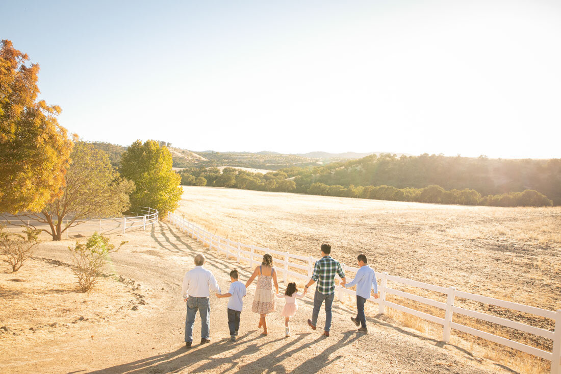 Paso Robles Family Photographer Paso Robles Air BNB 042.jpg