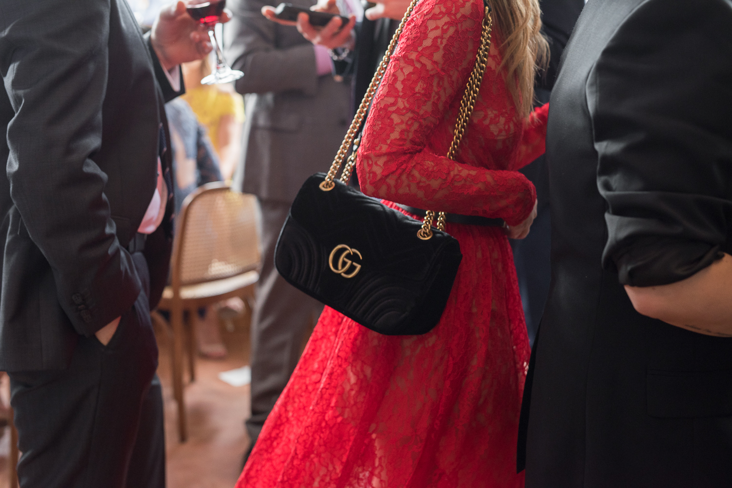 MELBOURNE CUP FASHION STYLE ON WWW.FRIENDINFASHION.COM.AU