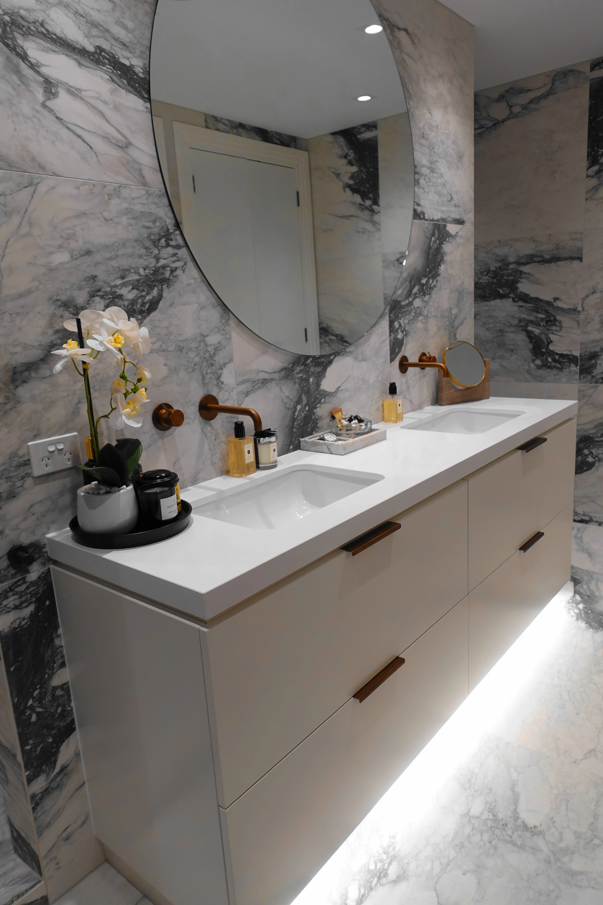 2020-10-29 14.03.34.jpg