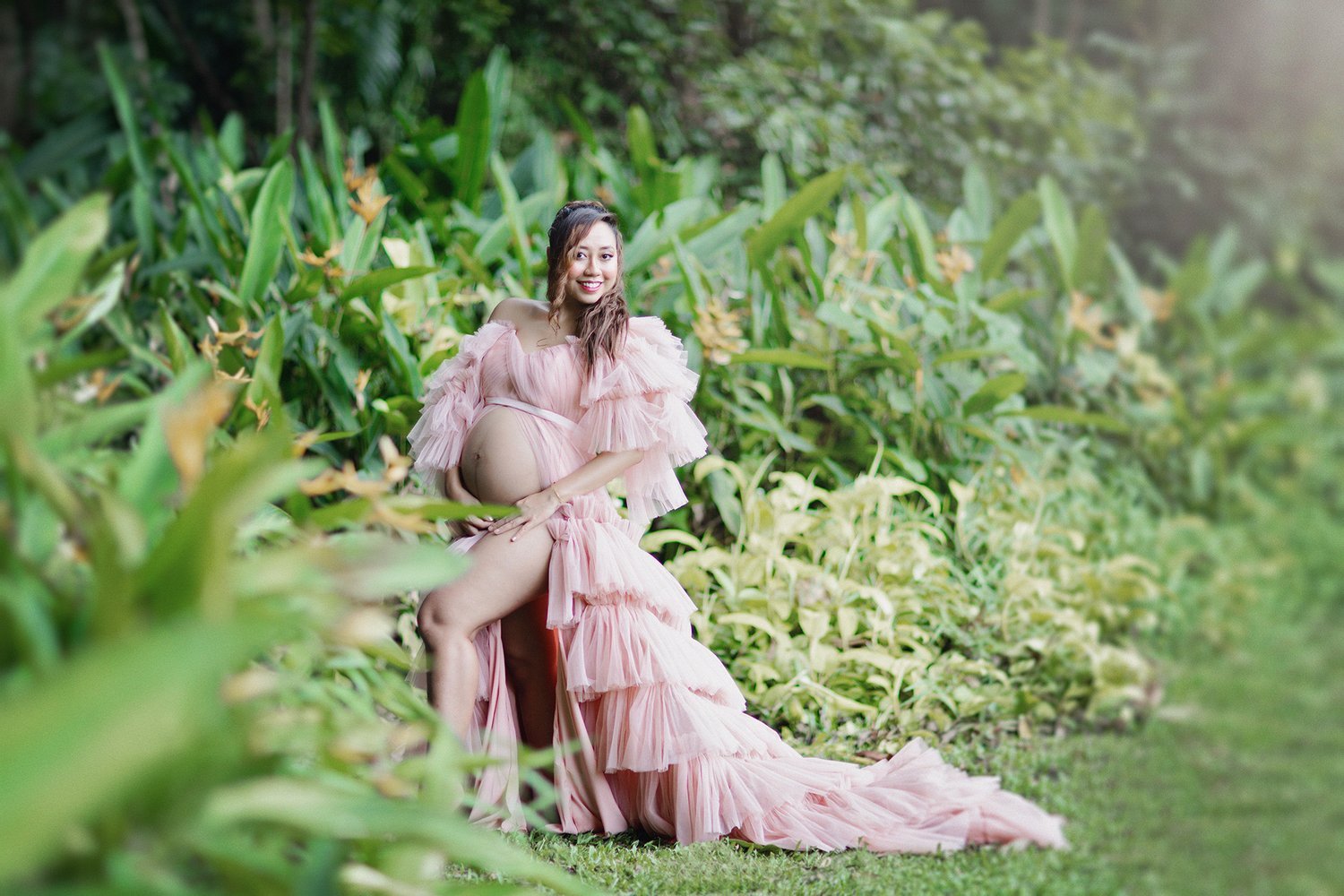 stylish-maternity-photo-session-sg