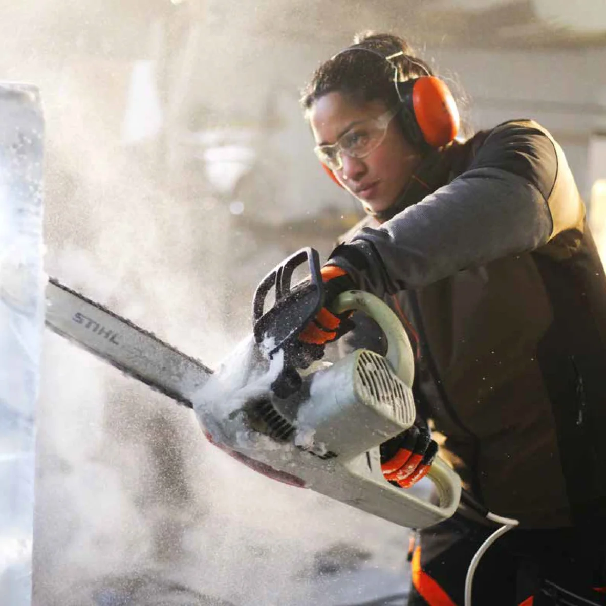 J5013_STIHL_Ice_Carver_Creative_v2-1.jpg