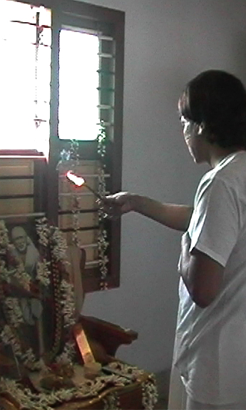 Guruji offering agarbhati1251.jpg