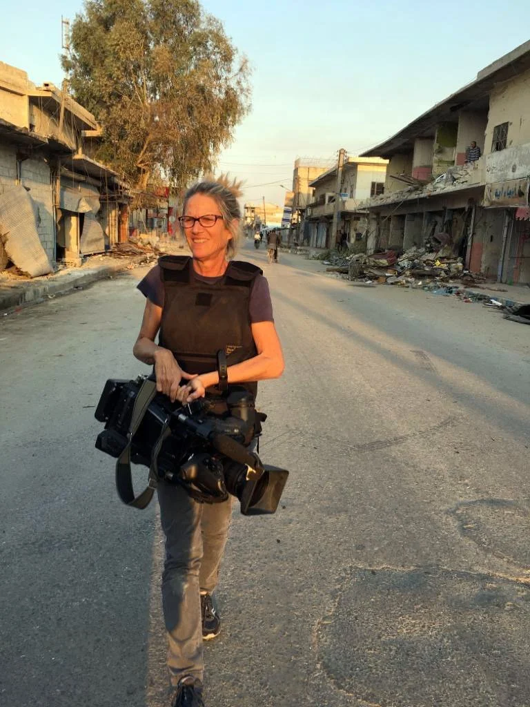 _No Ordinary Life_2.jpg