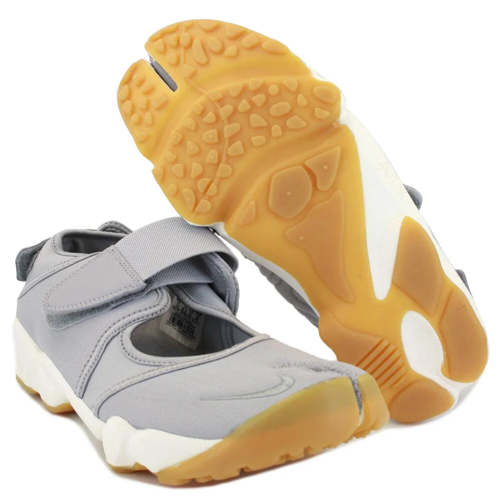 nike shoes with individual toes