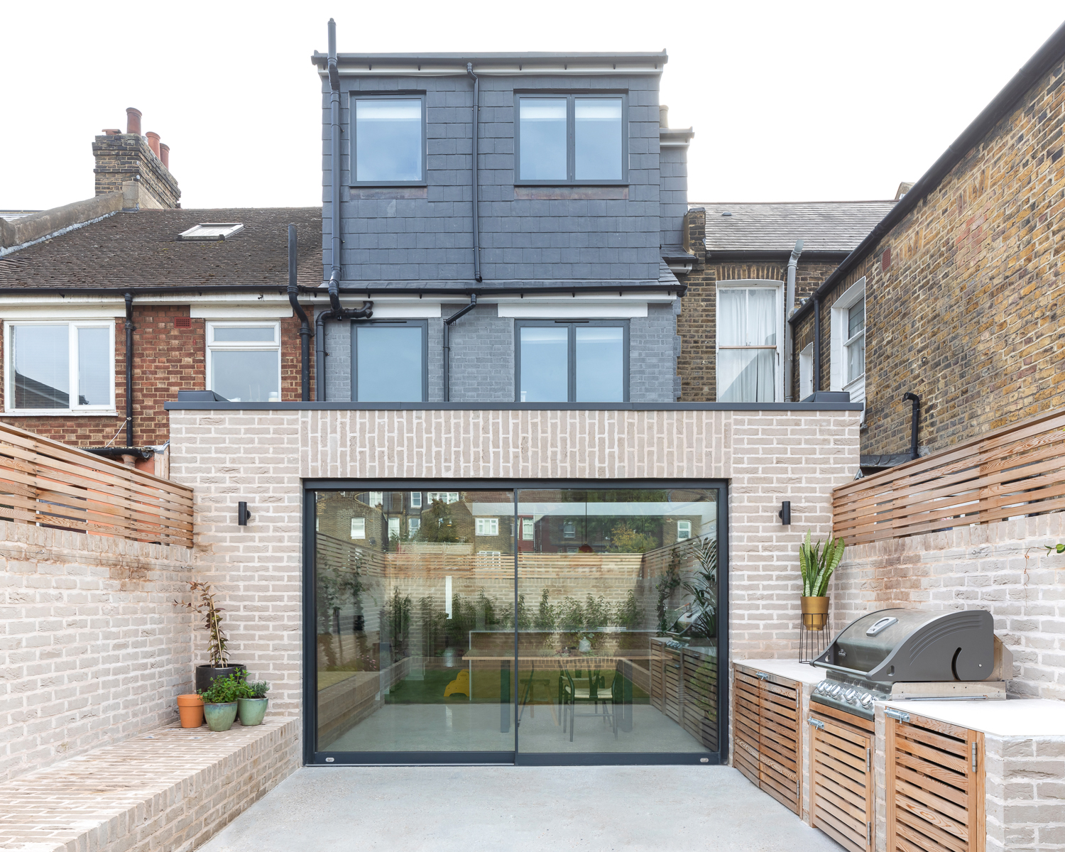 Pano_5243_5248 - 171018_Neighbourhood_Studio_Wakeman_Road - Small.jpg
