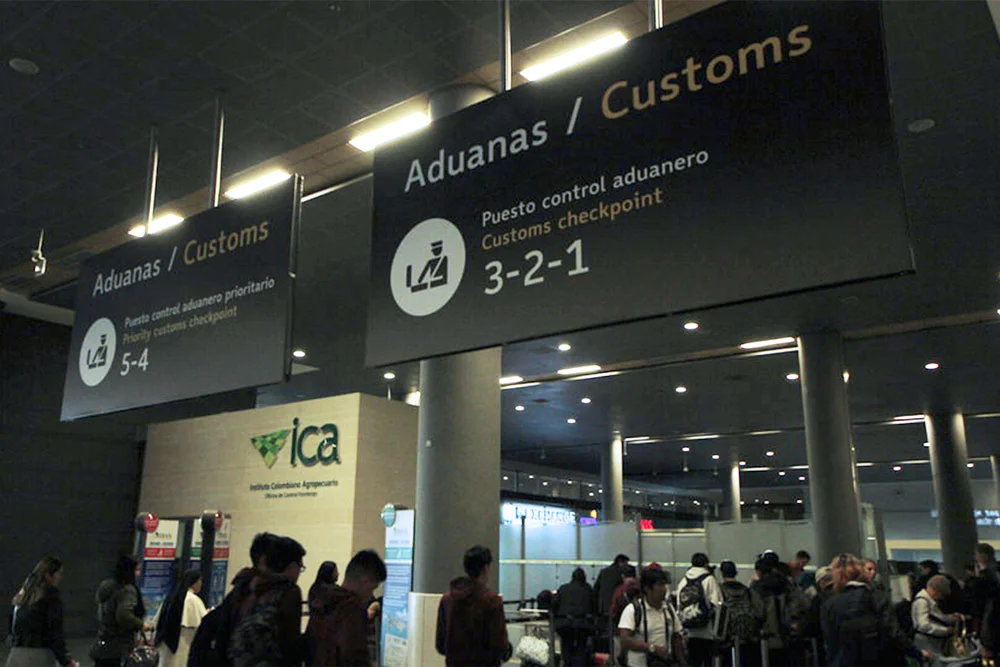 aduanas.jpg